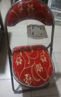 فروش ۴۰۰ عدد صندلی