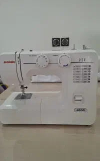 چرخ خیاطی ژانومه اصل مدل ۴۰۰۰