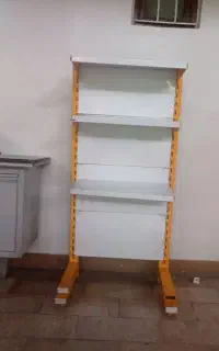 قفسه‌ایستاده