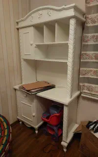 کتابخانه و بوفه طرح فرشته