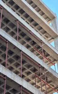 مجری و تامین کننده والپست