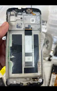 خرید و فروش انواع گوشی های شکسته و خراب