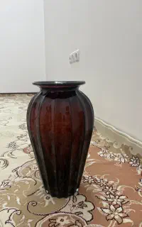 گلدان بادنجونی رنگ