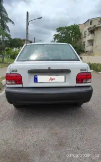 پراید بی رنگ