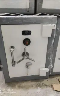 گاوصندوق 40492باعایق پشم‌شیشه نسوزارزانترین مغازه