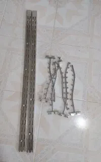 رگال و آویز دیوار