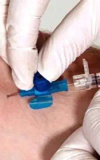 دوره آموزش تزریقات،پانسمان،دارو شناسی