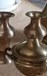 یک جفت گلدان مسی قدیمی