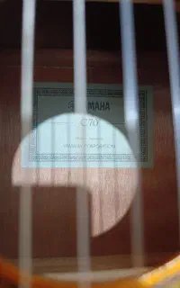 گیتار یاماها c70