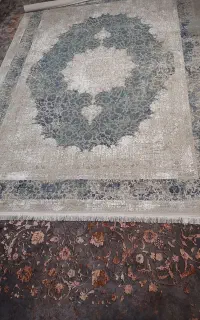 فرش ماشینی ۹متری والرو کاشان ۱۲۰۰ شانه پتینه