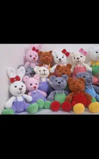 عروسک‌بافتنی‌مخملی