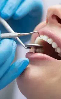 دستیار دندانپزشک