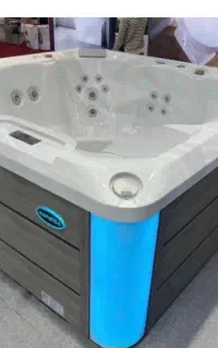 جگوزی ماساژ دار حرفه ای