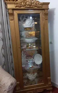بوفه طلایی