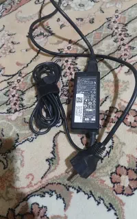 شارژر لب تاب