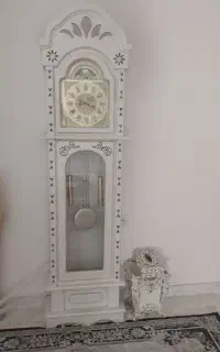 ساعت ایستاده چوبی