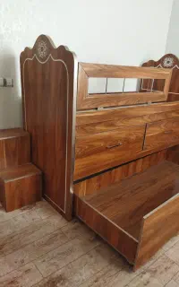 تخت خواب دو طبقه  بسیار زیبا ومحکم ازجنس مرغوب