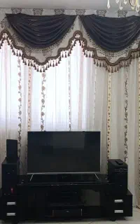 پرده همراه والان
