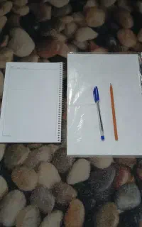 دفتر و خودکار