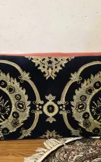 پشتی جنس خوب و محکم