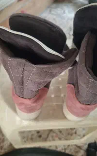 نیم بت دخترانه