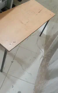 نیمکت فلزی خیاطی