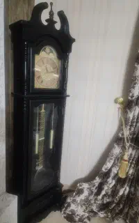 ساعت ایستاده