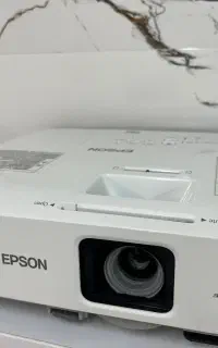 ویدیوپروژکتوراپسون رزولوشنHD