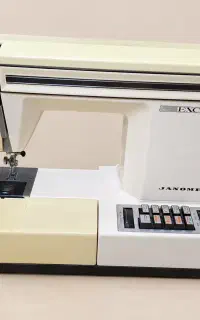 چرخ خیاطی ژانومه