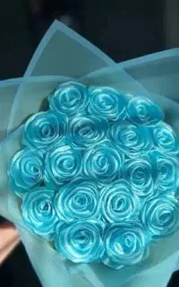 دسته گل و باکس گل روبانی