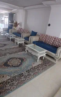یه ست مبل ۸نفره همراه با جلو مبلی