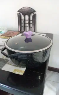 قابلمه چدن قطر ۳۰ قد ۱۵