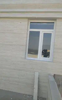 کارگر ساده و استاد کار درب و پنجره upvc