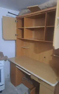 میز تحریر سالم