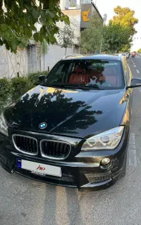 بی ام و x1 فول