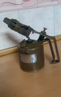چراغ بادی قدیمی(مارک سوئدی)