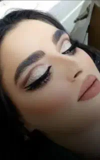 آموزش میکاپ از خودآرایی تا حرفه‌ای شدن