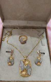 نیم ست طلا