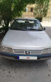 پژو ۴۰۵ نقره ای