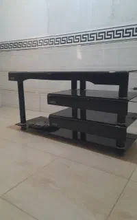 میز تلوزیونی