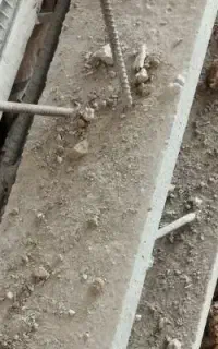 سه عدد تیرچه