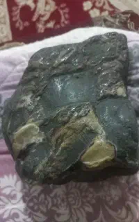 چند عدد سنگ