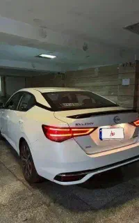 نیسان سیلفی سفارش اروپا شخصی مدارک آماده