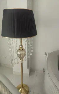 آباژور کنار سالنی