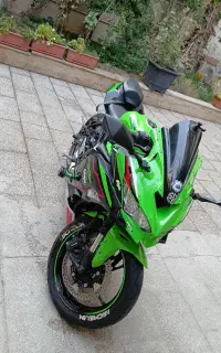 موتور کاوازاکی kawasaki zx25r چهار سیلندر