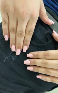 کاشت و ترمیم ناخن و اصلاح صورت
