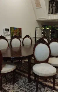 میز ناهار خوری ۸نفره
