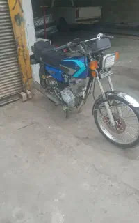 موتور سیکلت مدل ۸۸