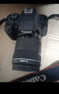 دوربین ۷۰۰ دی