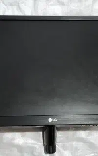 ست کامل مانیتور - دو عدد کیبورد - دو عدد موس